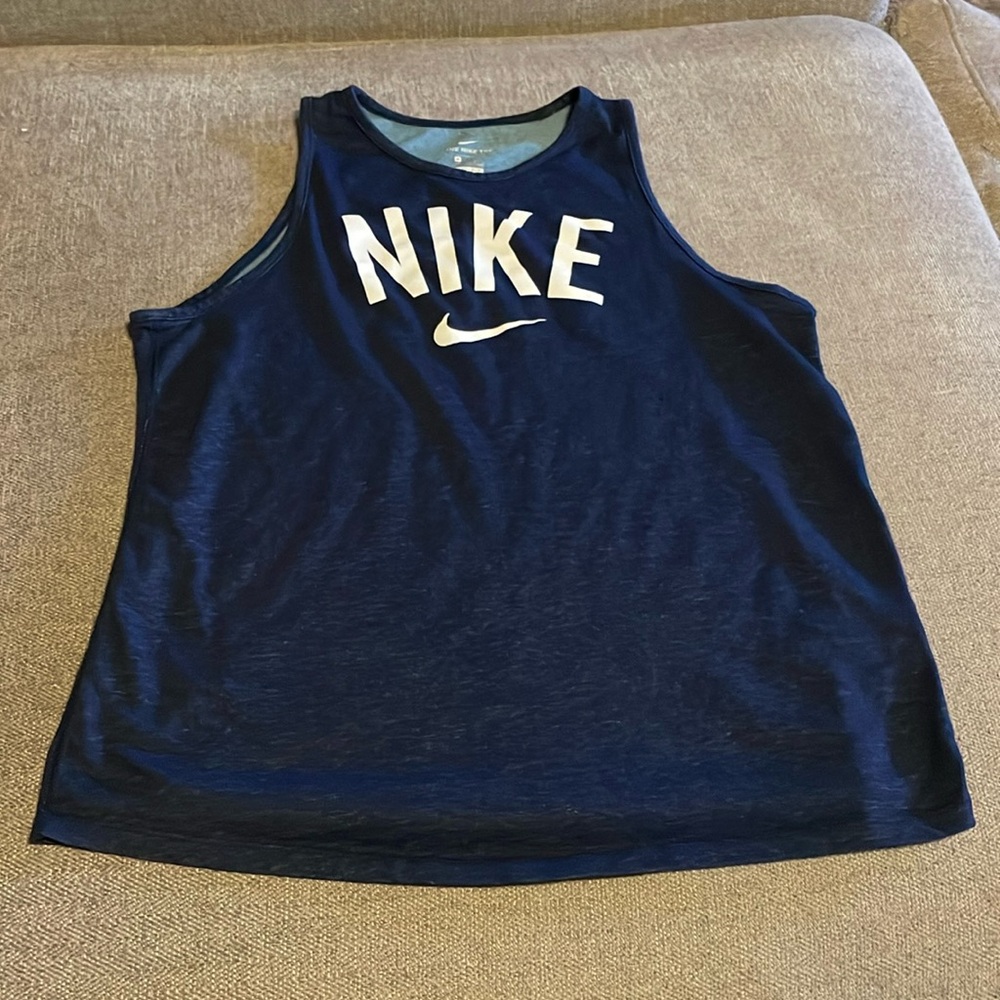 Nike workout tank